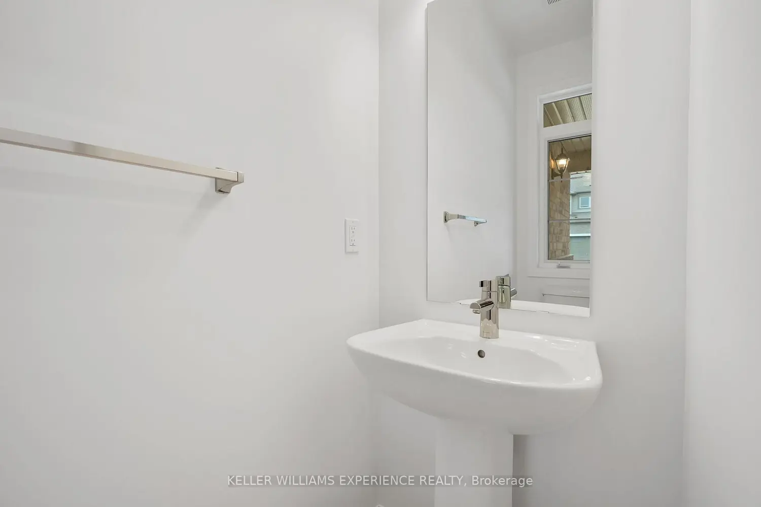 Additional image 8 of 86 Sagewood Avenue