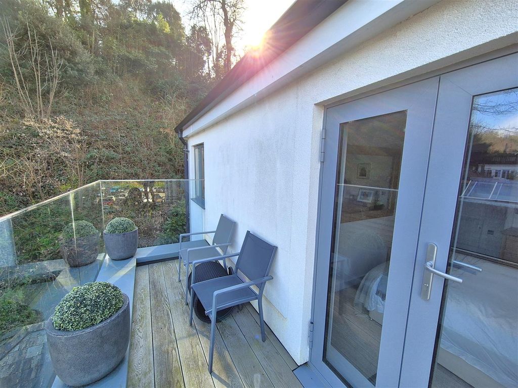 Additional image 7 of 3 bed flat for saleStation Road, Fowey PL23