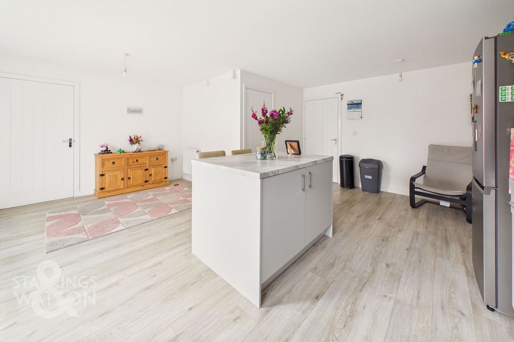 Additional image 9 of 4 bed detached house for saleClyde Way, Eye IP23