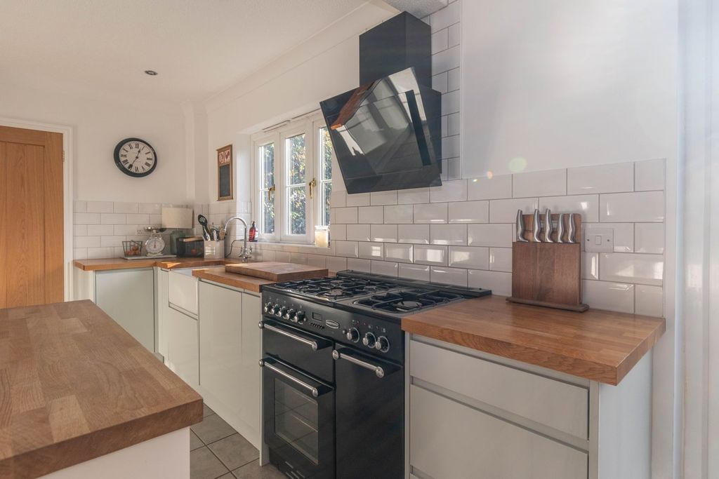 Additional image 3 of 4 bed detached house for saleGreenway Lane, Fakenham NR21
