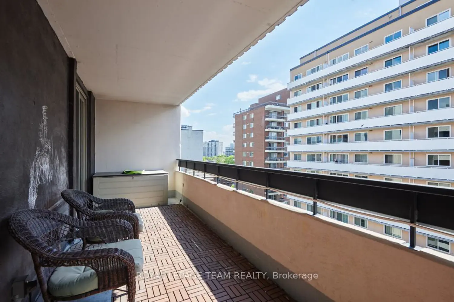 Additional image 13 of 141 Somerset Street 1004