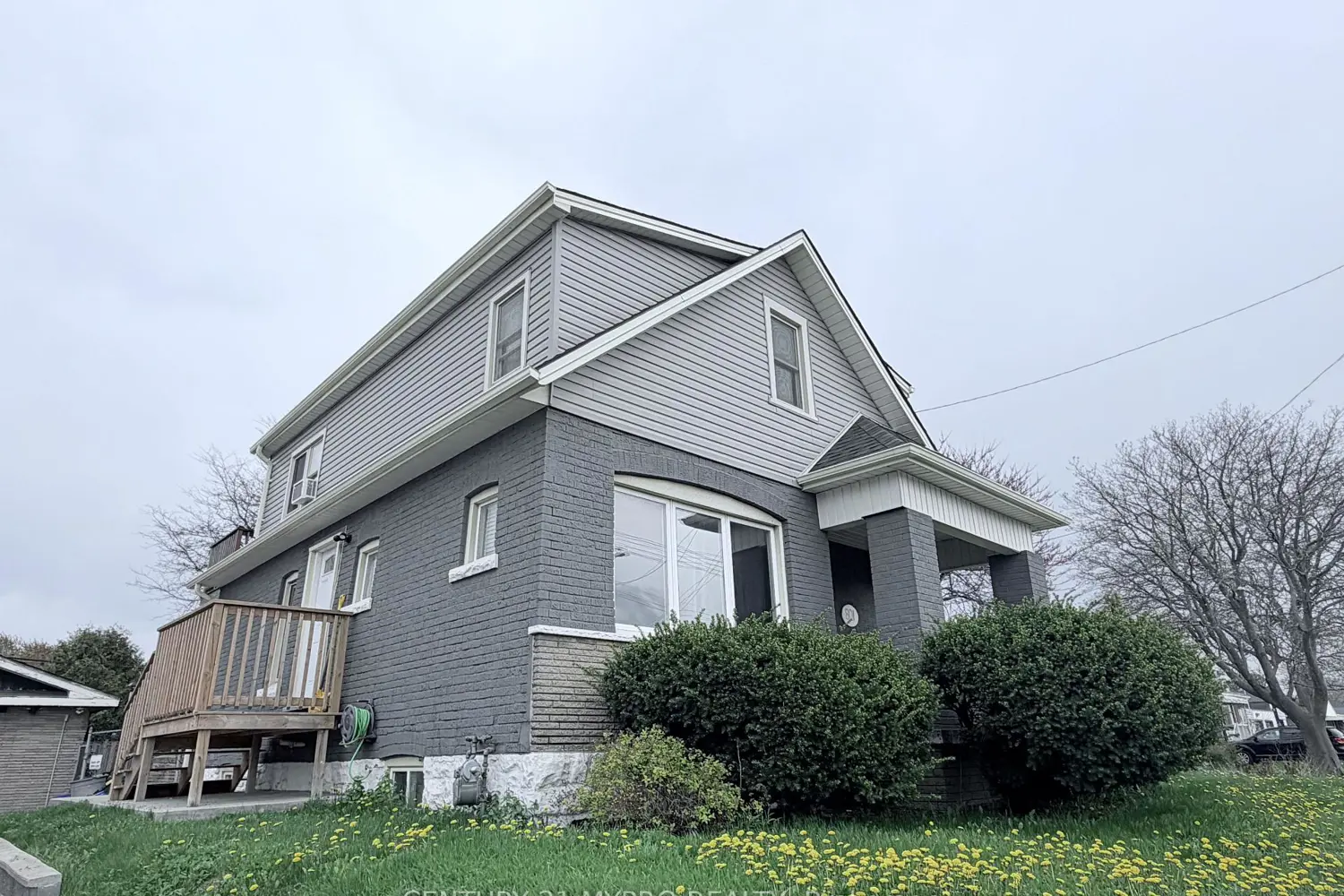 801 Upper Wellington Street