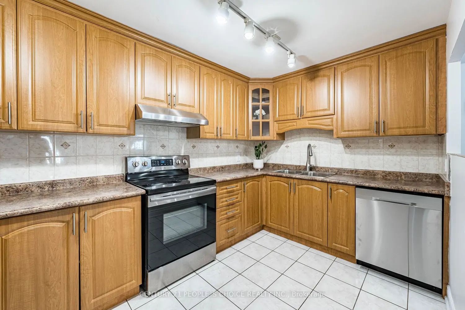 Additional image 10 of 195 Wynford Drive 1602