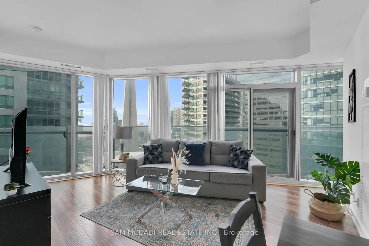 Additional image 9 of 12 York Street 2307