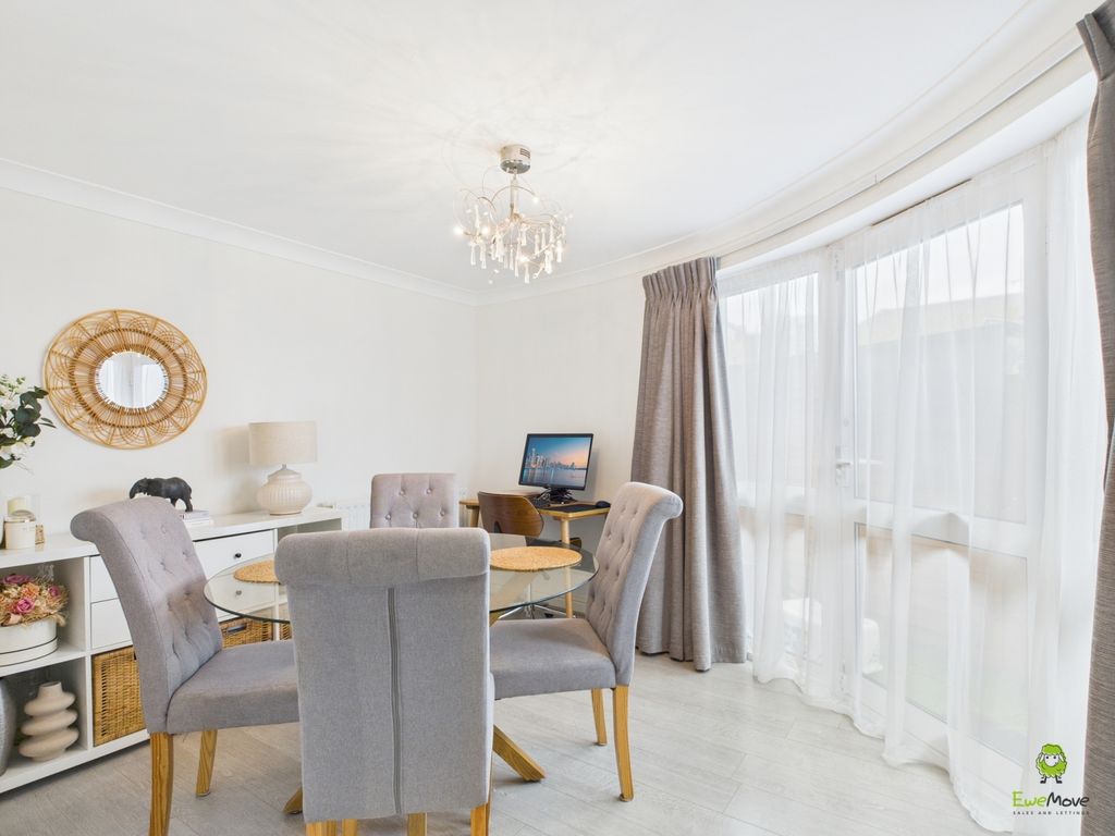Additional image 4 of 2 bed flat for saleWharfside Close, Erith DA8