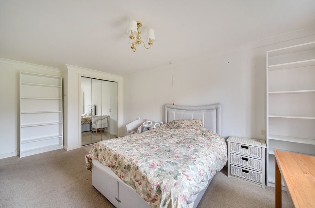 Additional image 8 of 1 bed flat for saleSwan Lane, Faringdon, Oxfordshire SN7