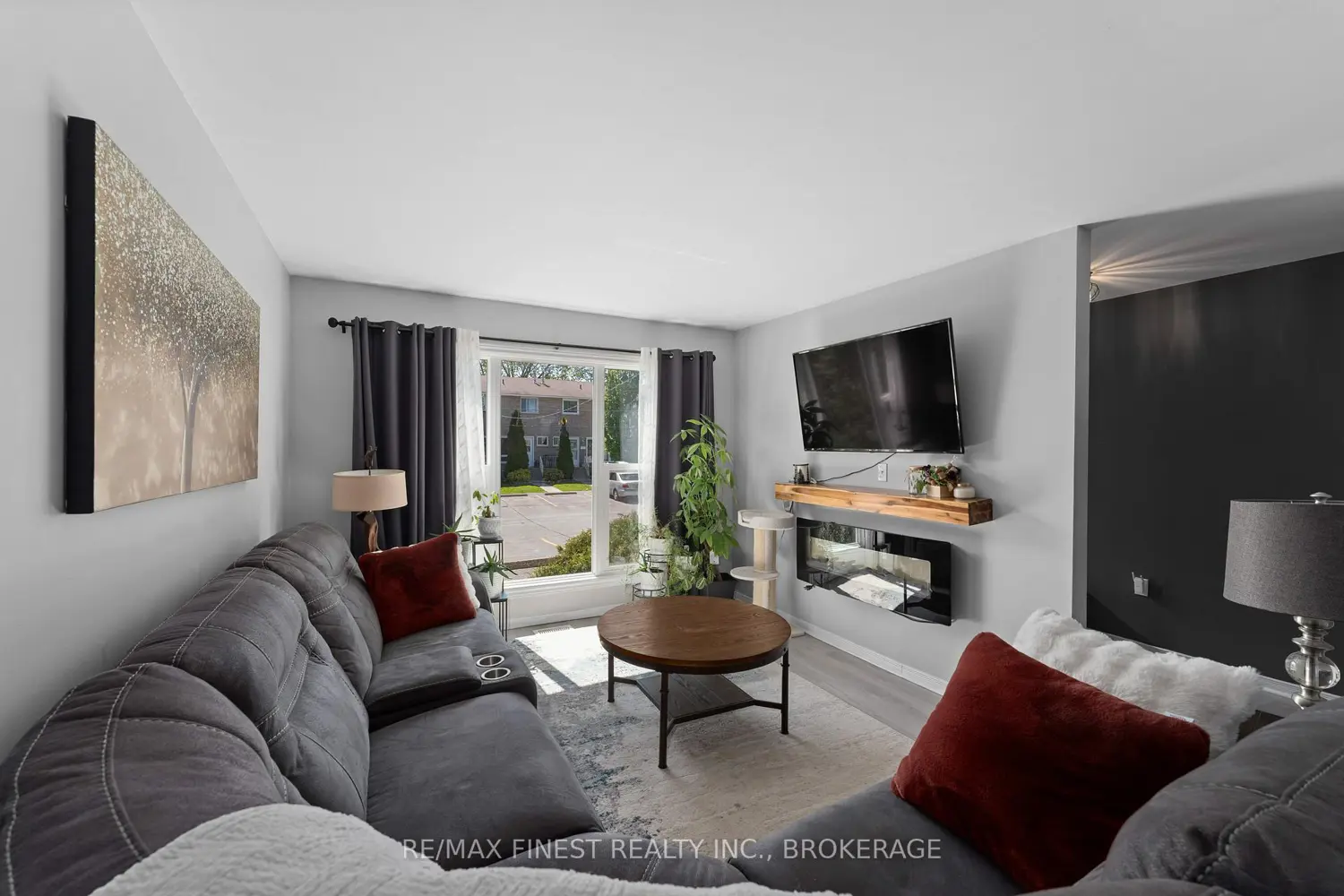 30 Addington Street 24 photo 2