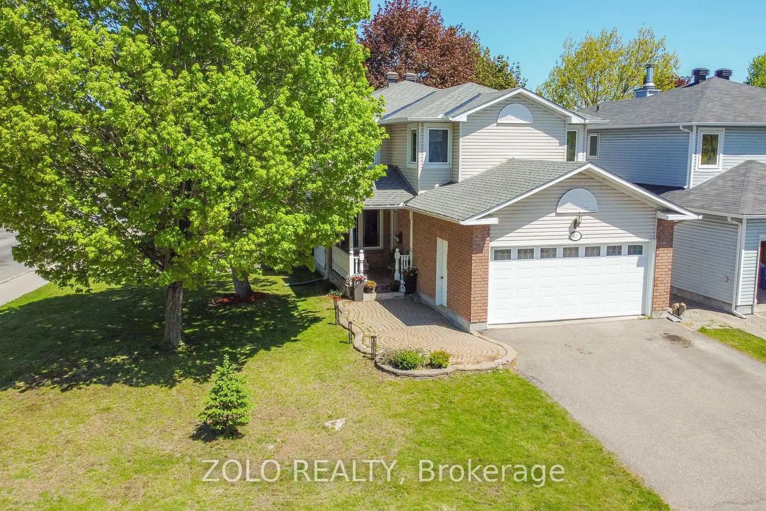 617 Pocono Crescent photo 2