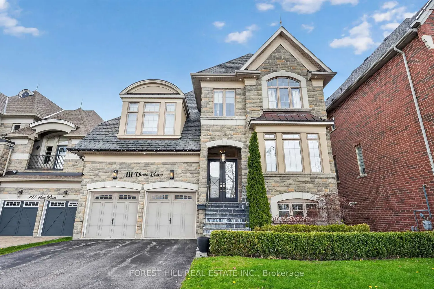111 Vines Place