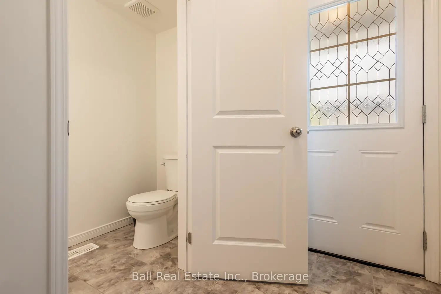 1620 Hetherington Drive photo 3