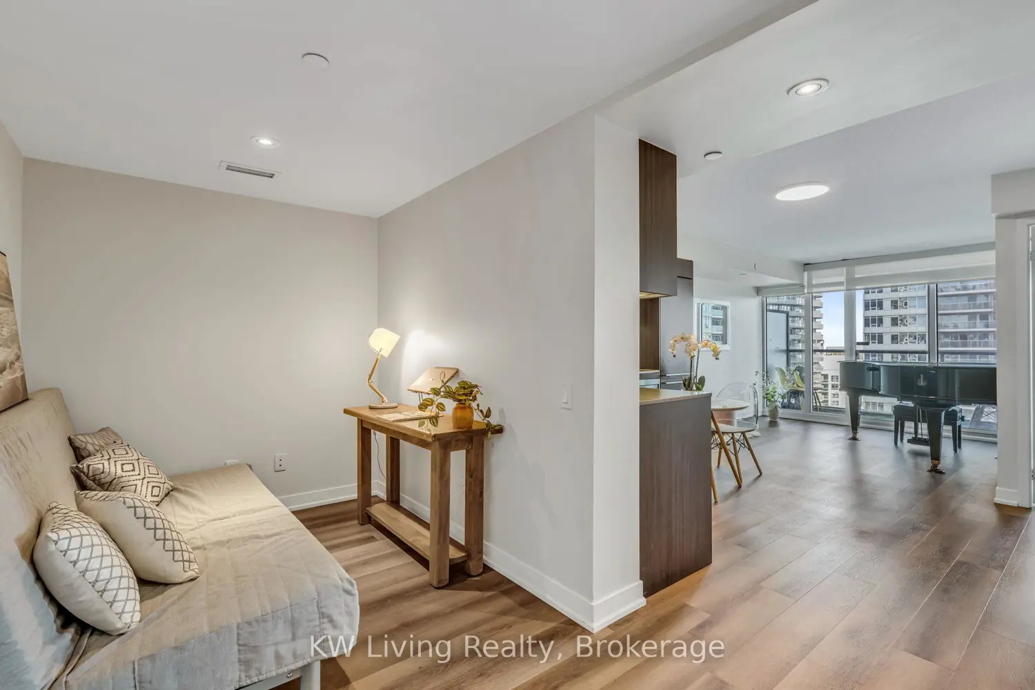 Additional image 9 of 70 Queens Wharf Road 1601
