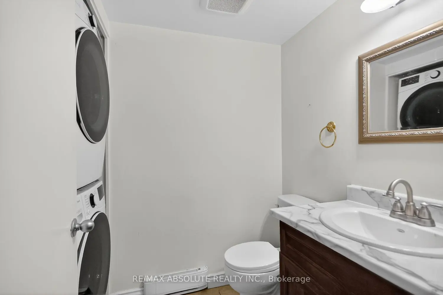 231 Harriot Private photo 5