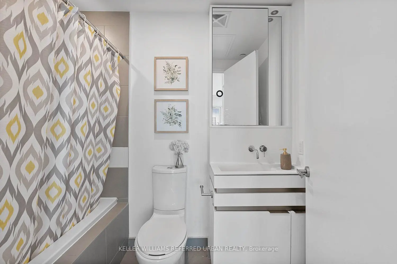 Additional image 6 of 197 Yonge Street 2905