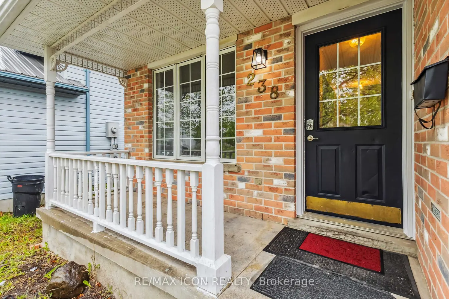 238 Fleming Drive photo 5