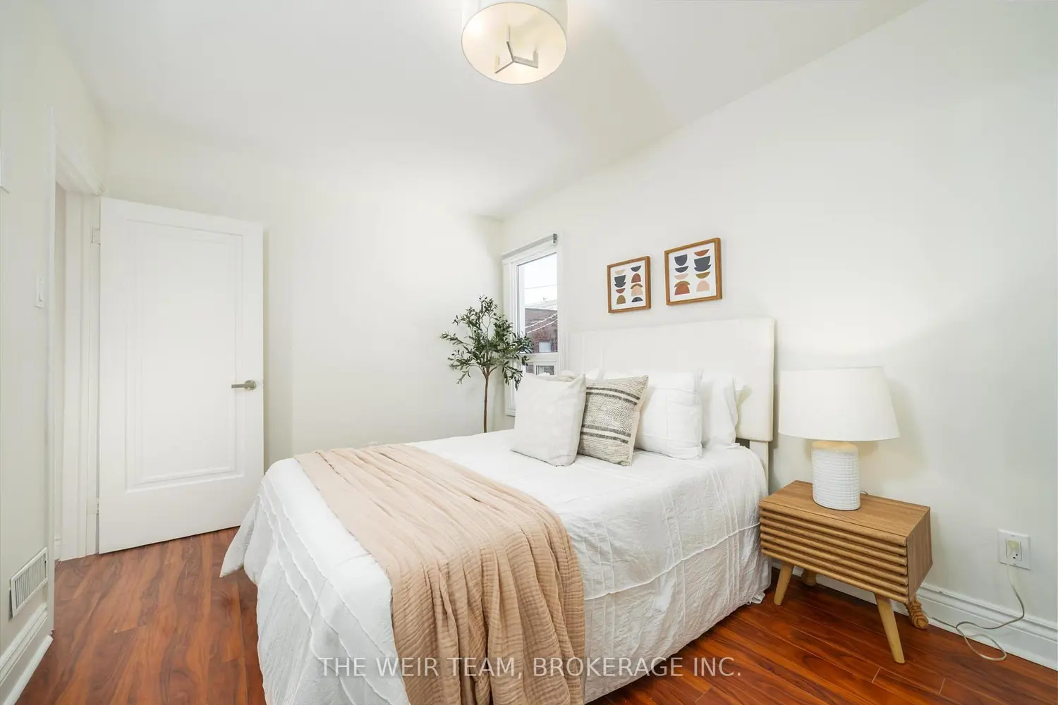Additional image 11 of 10 Eldon Avenue