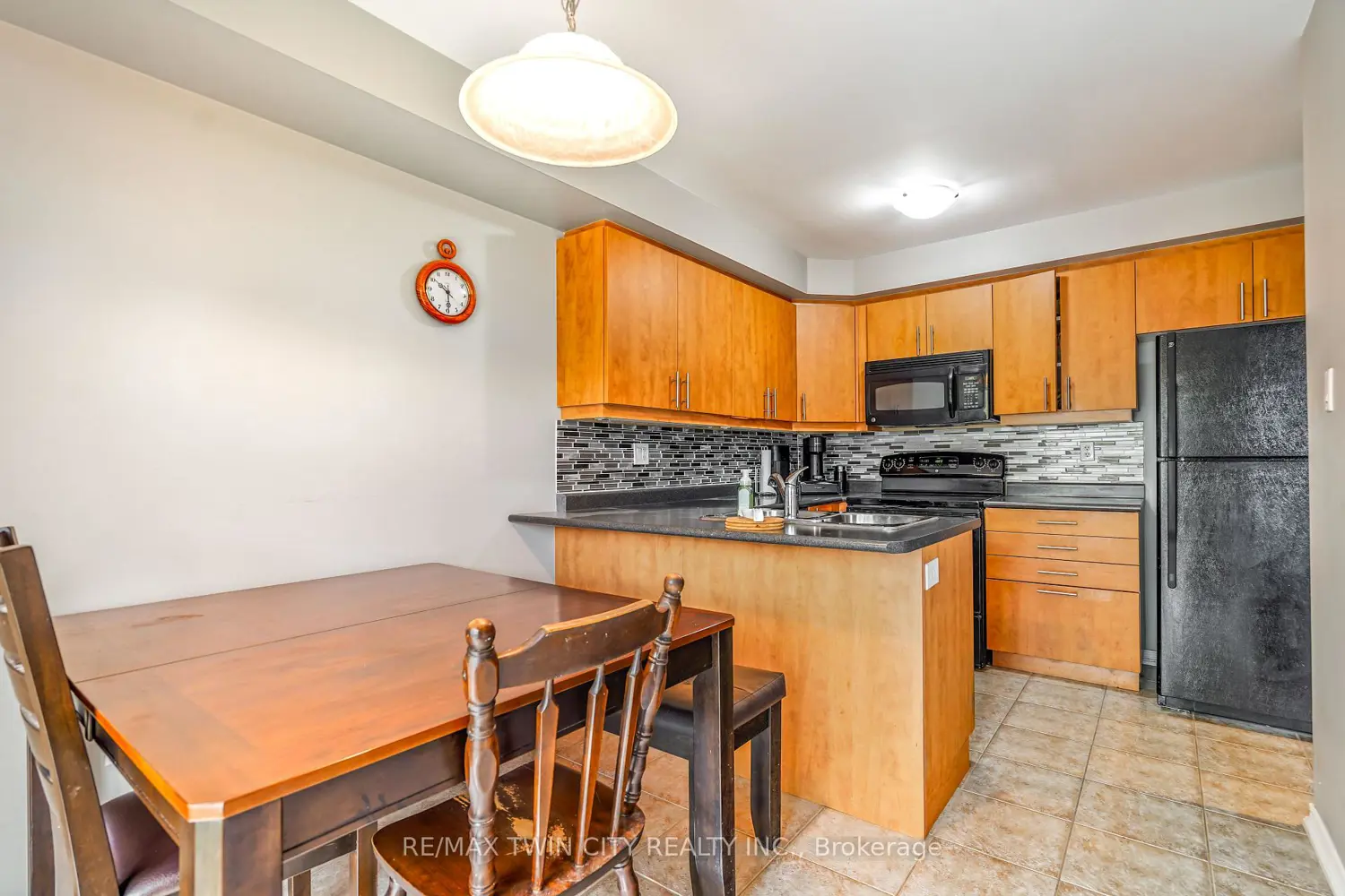 220 Blackburn Drive 26 photo 3