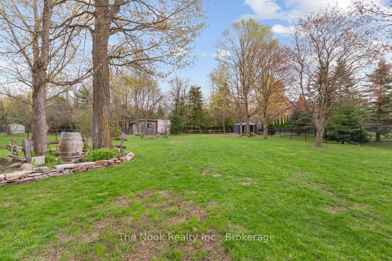 Additional image 19 of 16 Robmar Crescent