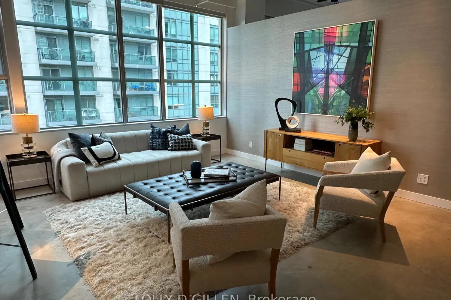 188 Eglinton Avenue Ph07