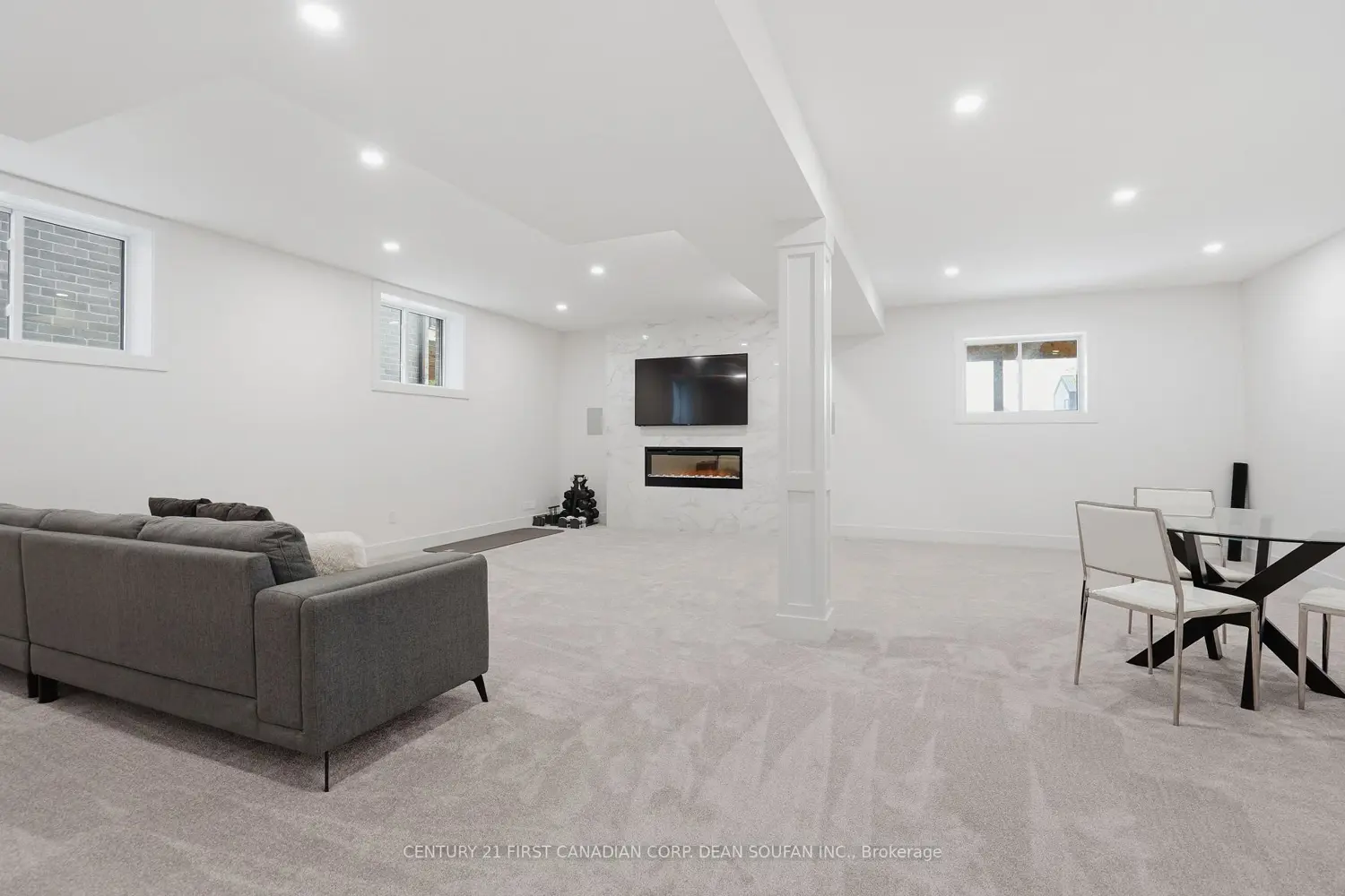 6990 Clayton Walk 35 photo 5