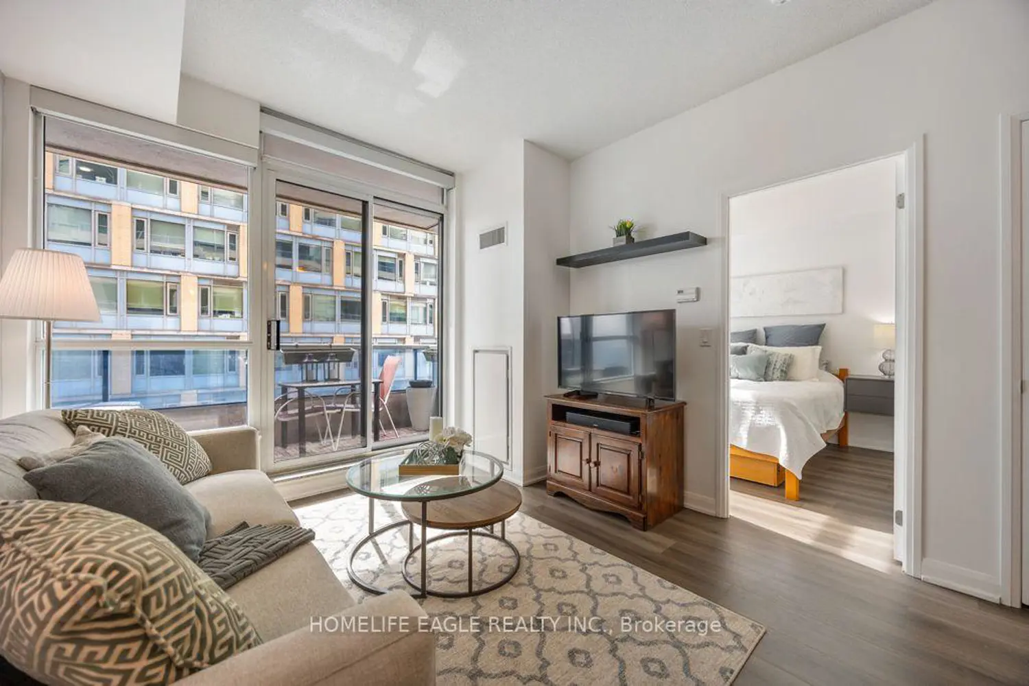 Additional image 10 of 500 Sherbourne Street 606