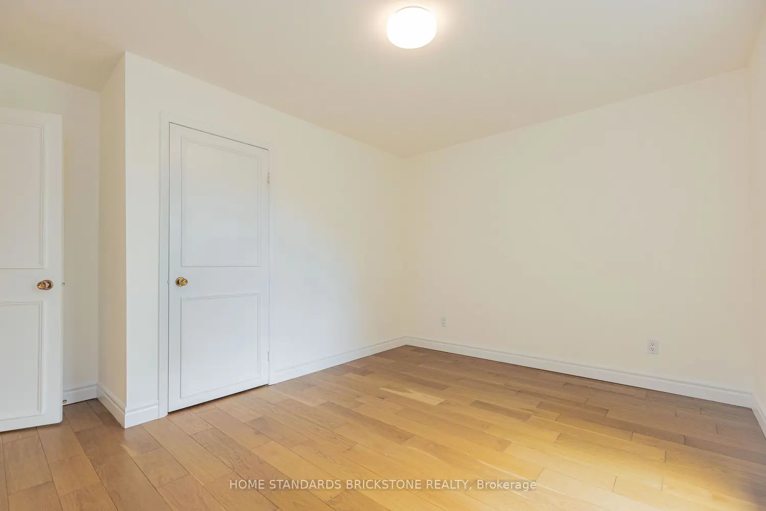 Additional image 15 of 27 Proudbank Millway 50