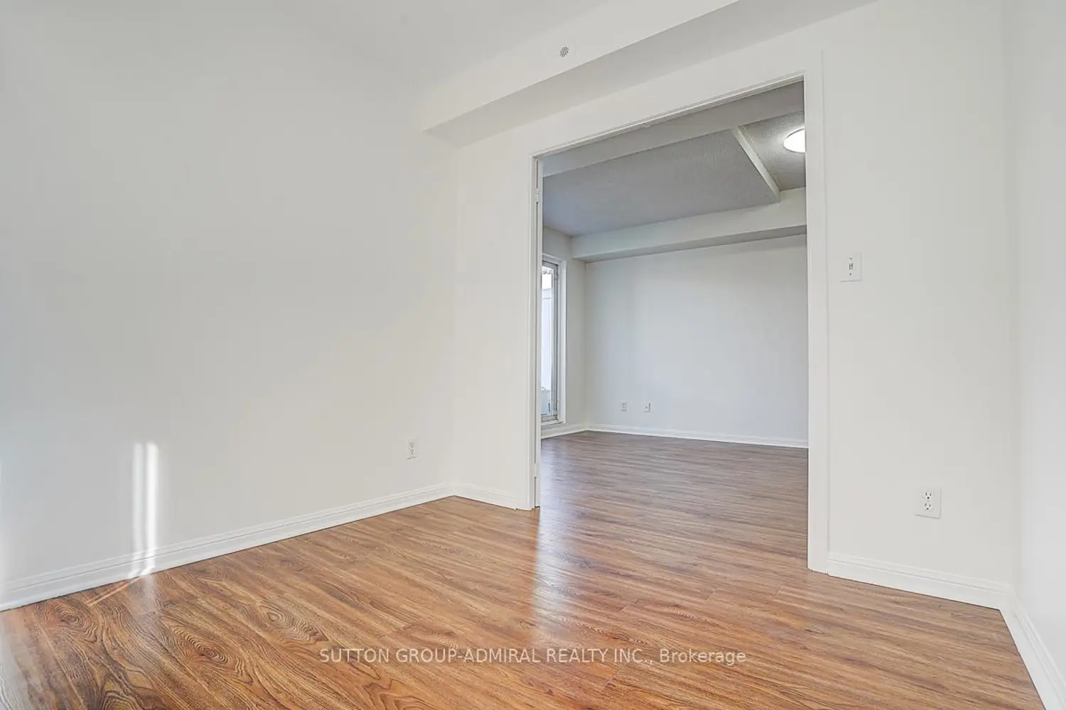 Additional image 6 of 3047 Finch Avenue 2057