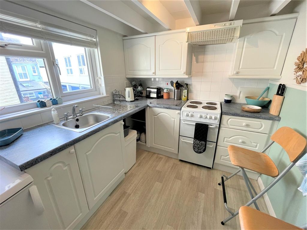 Additional image 4 of 2 bed flat for saleLostwithiel Street, Fowey PL23