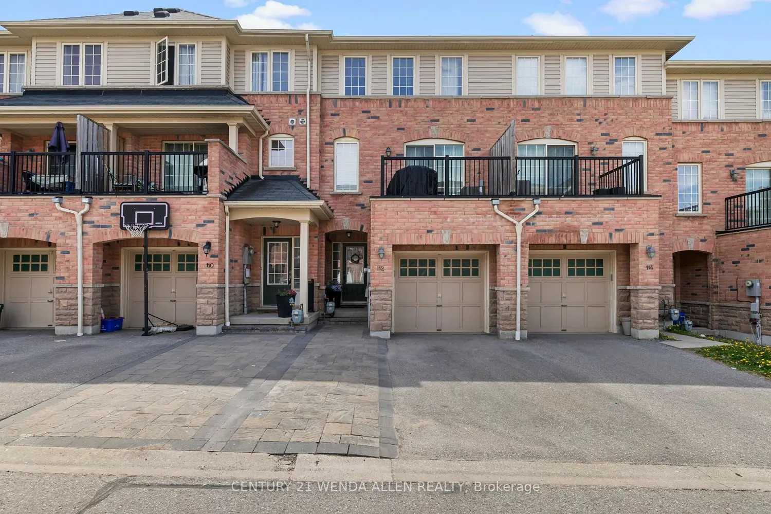 112 Goss Lane photo 3