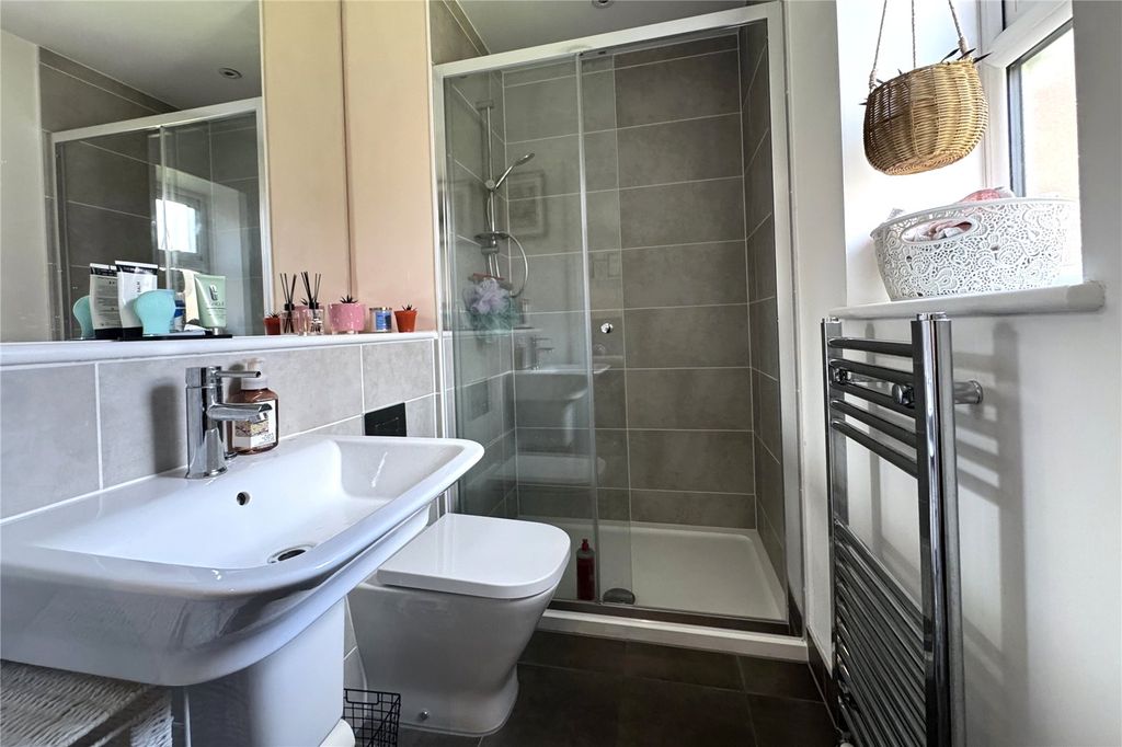 Additional image 12 of 2 bed flat for saleMaybery House, Sopwith Drive, Farnborough, Hampshire GU14