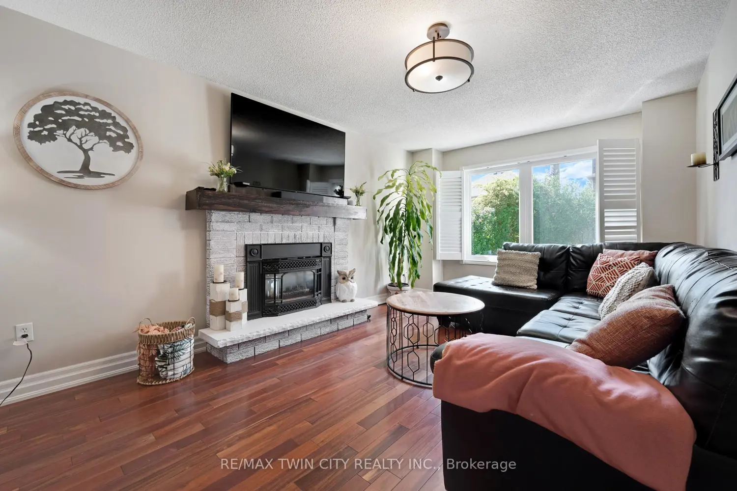 Additional image 9 of 477 Burnett Avenue