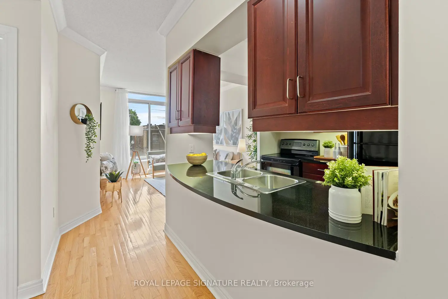 Additional image 4 of 2 Edith Drive 307