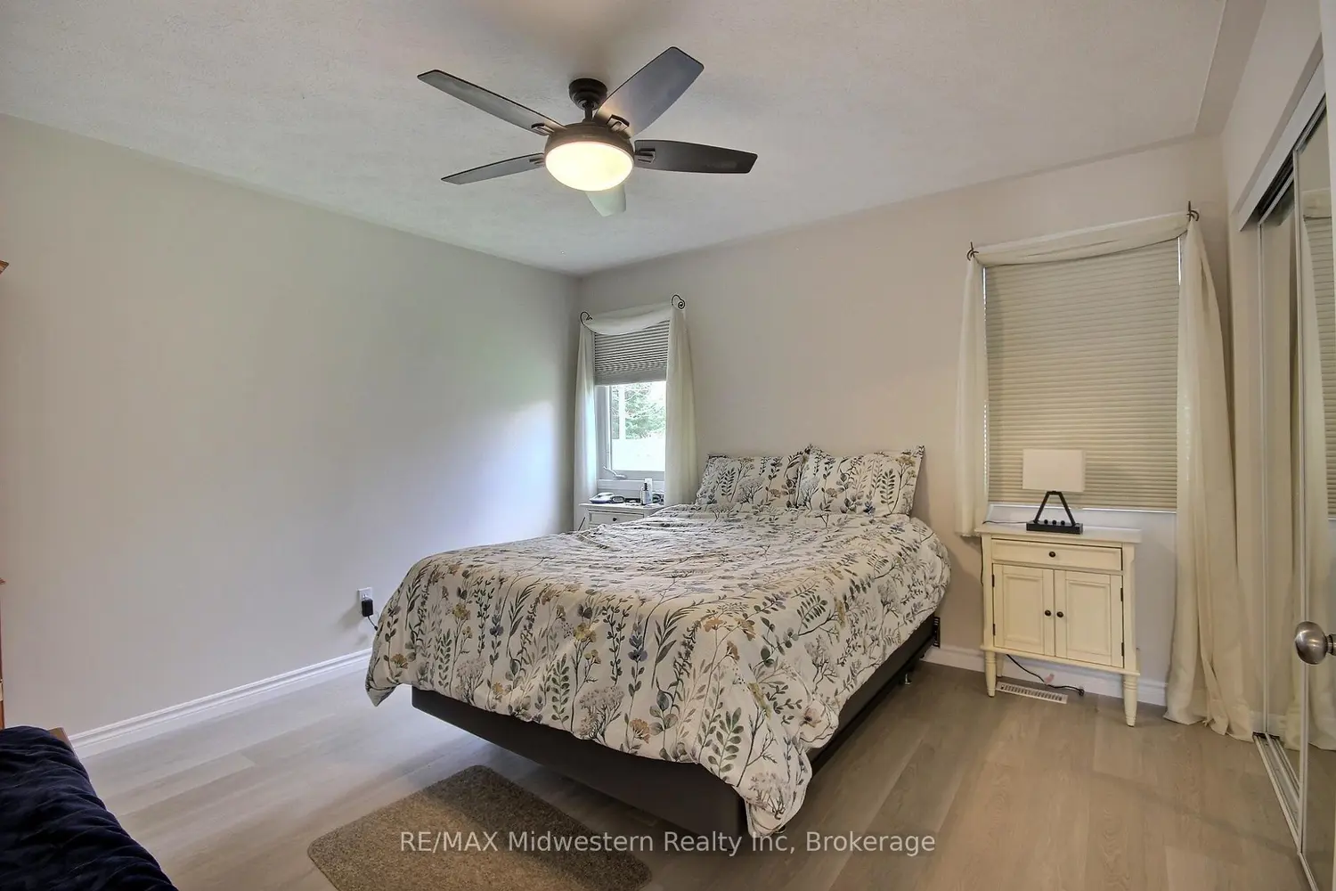 380 Havelock Avenue photo 5
