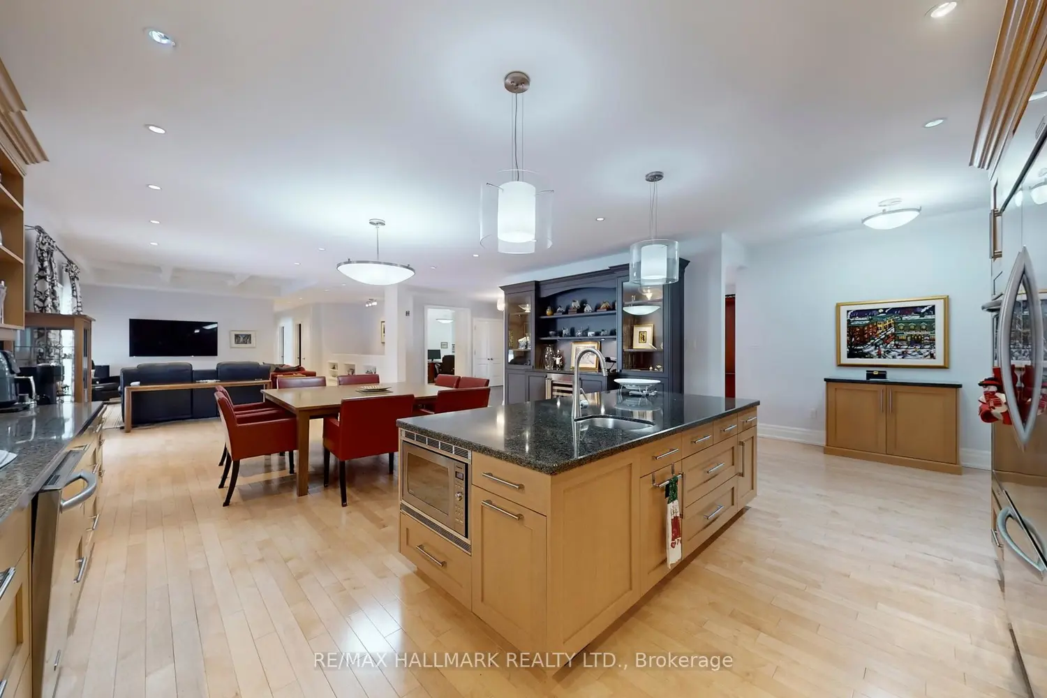 67 Grayfield Drive photo 2