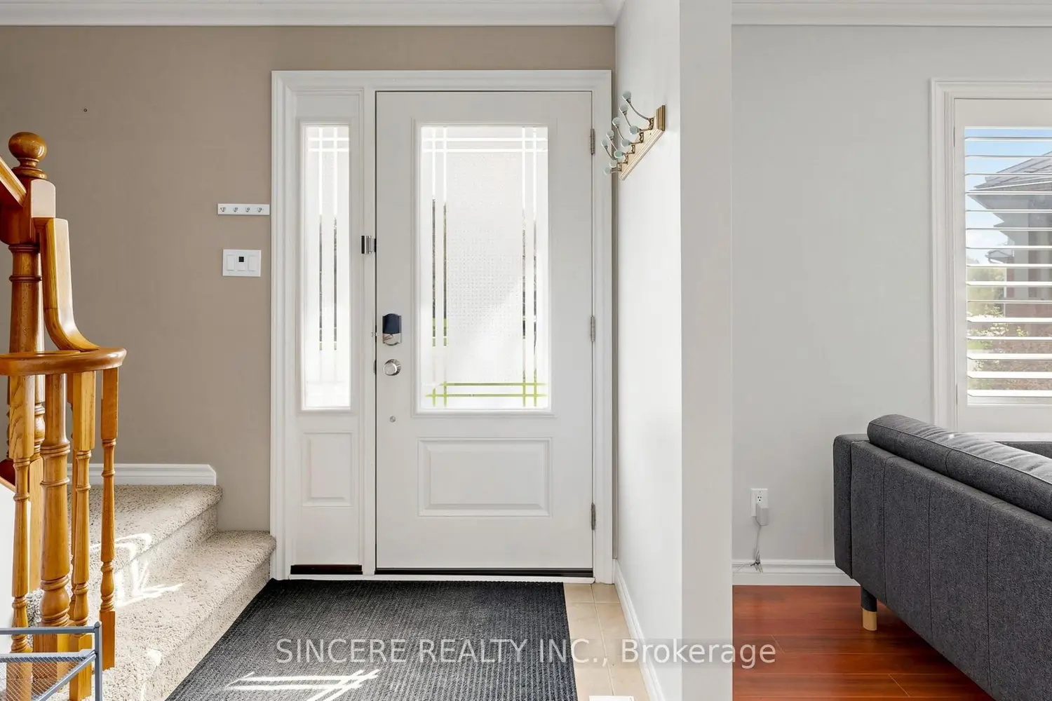 Additional image 5 of 592 Canewood Crescent