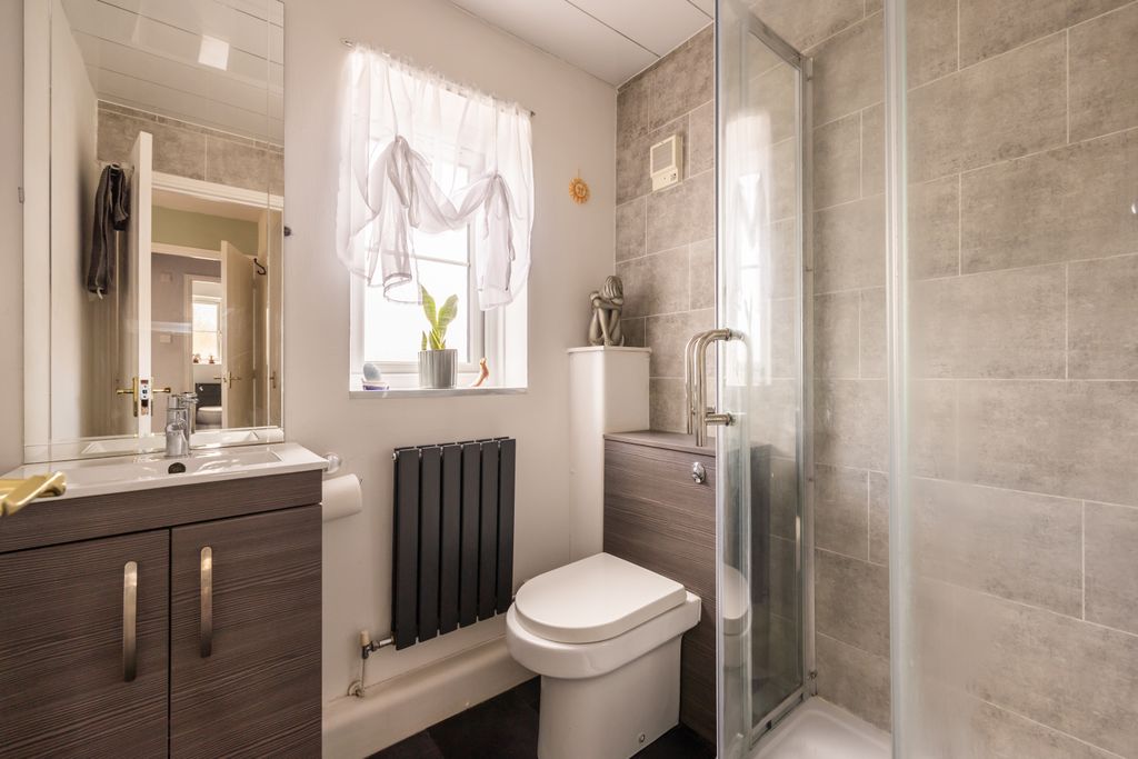 Additional image 11 of 4 bed villa for sale6 Parrot Lane, Gorebridge EH23