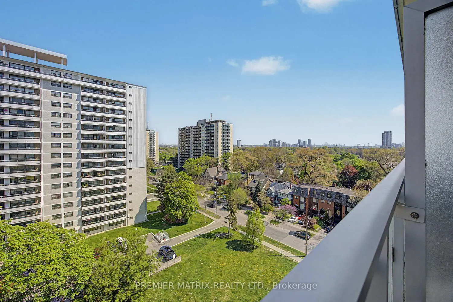 Additional image 13 of 1830 Bloor Street 930