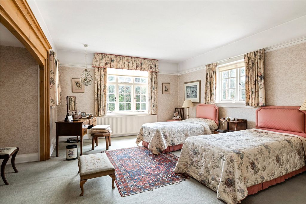 Additional image 14 of 10 bed detached house for saleBlighton Lane, The Sands, Farnham, Surrey GU10