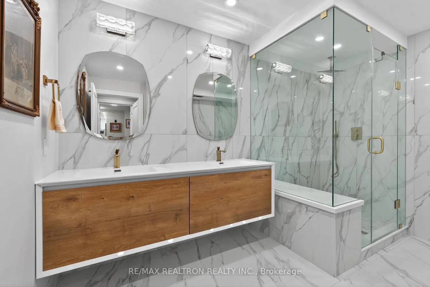 110 Promenade Circle 203 photo 3