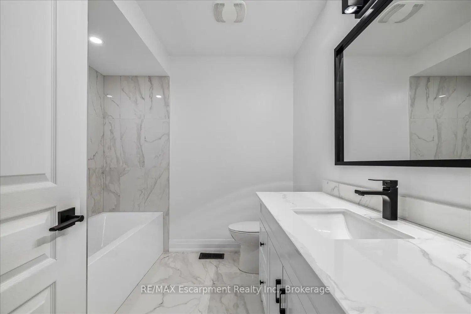 Additional image 15 of 2171 Fiddlers Way 36