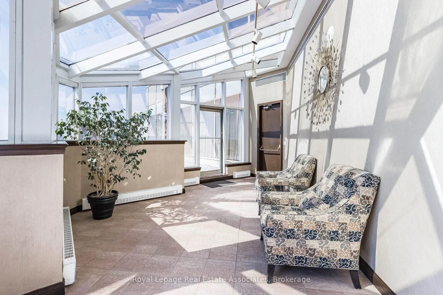 Additional image 6 of 1 Palace Pier Court 2407