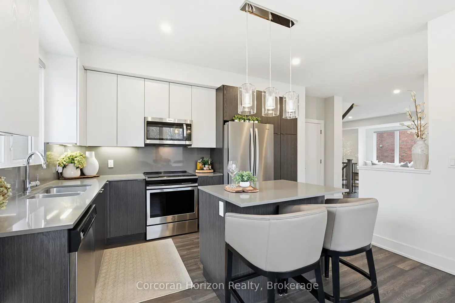 107 Concession Street 21 photo 4