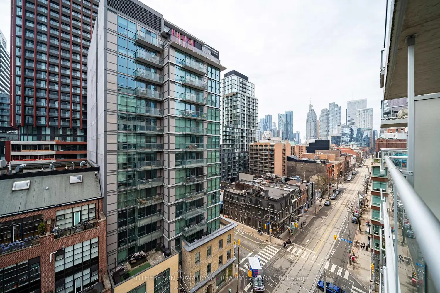 Additional image 17 of 230 King Street 1105