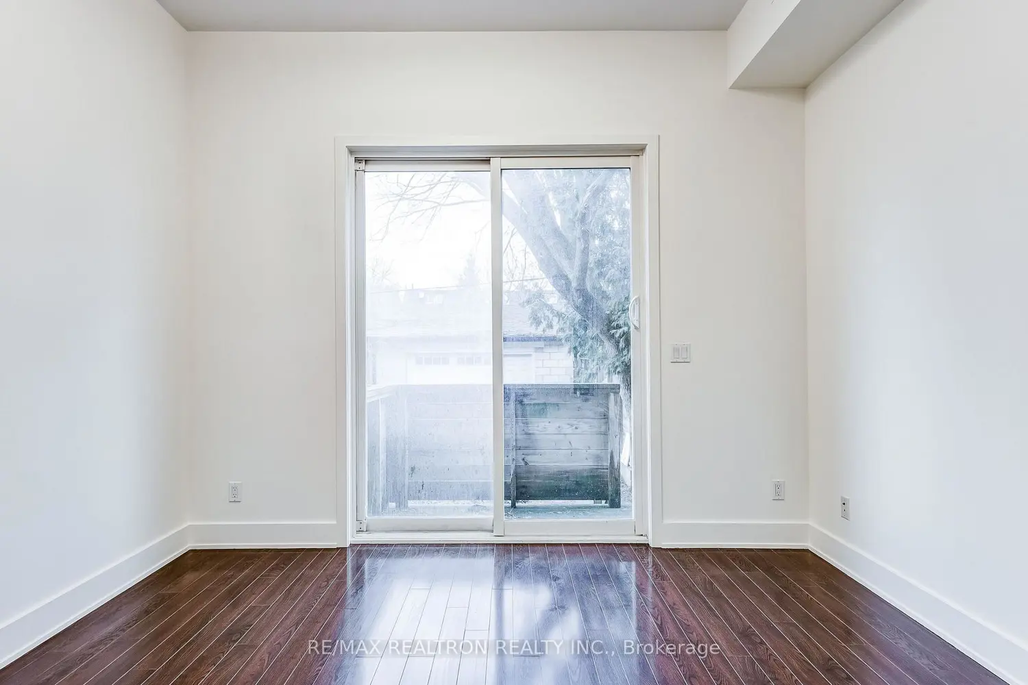 Additional image 5 of 588 Ossington Avenue