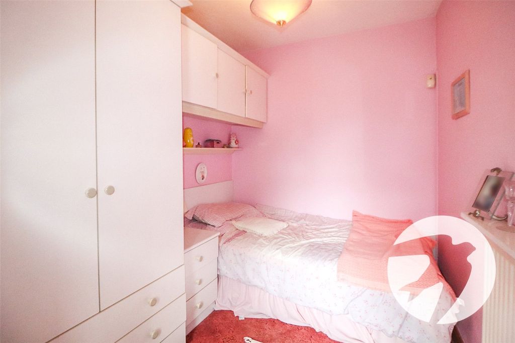 Additional image 14 of 4 bed semi-detached house for salePark Crescent, Northumberland Heath, Erith DA8
