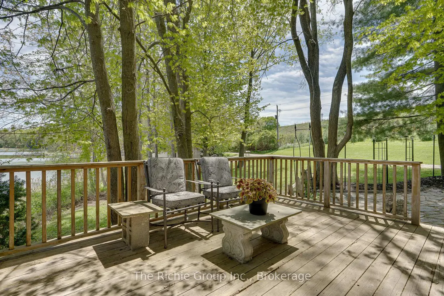 143 Green Lake Road photo 3