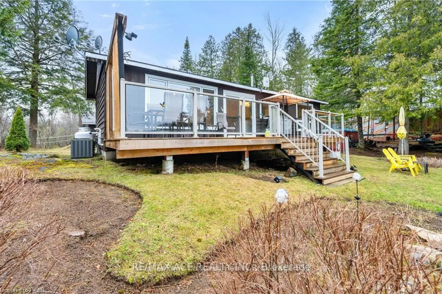 1440 Clement Lake Road photo 4