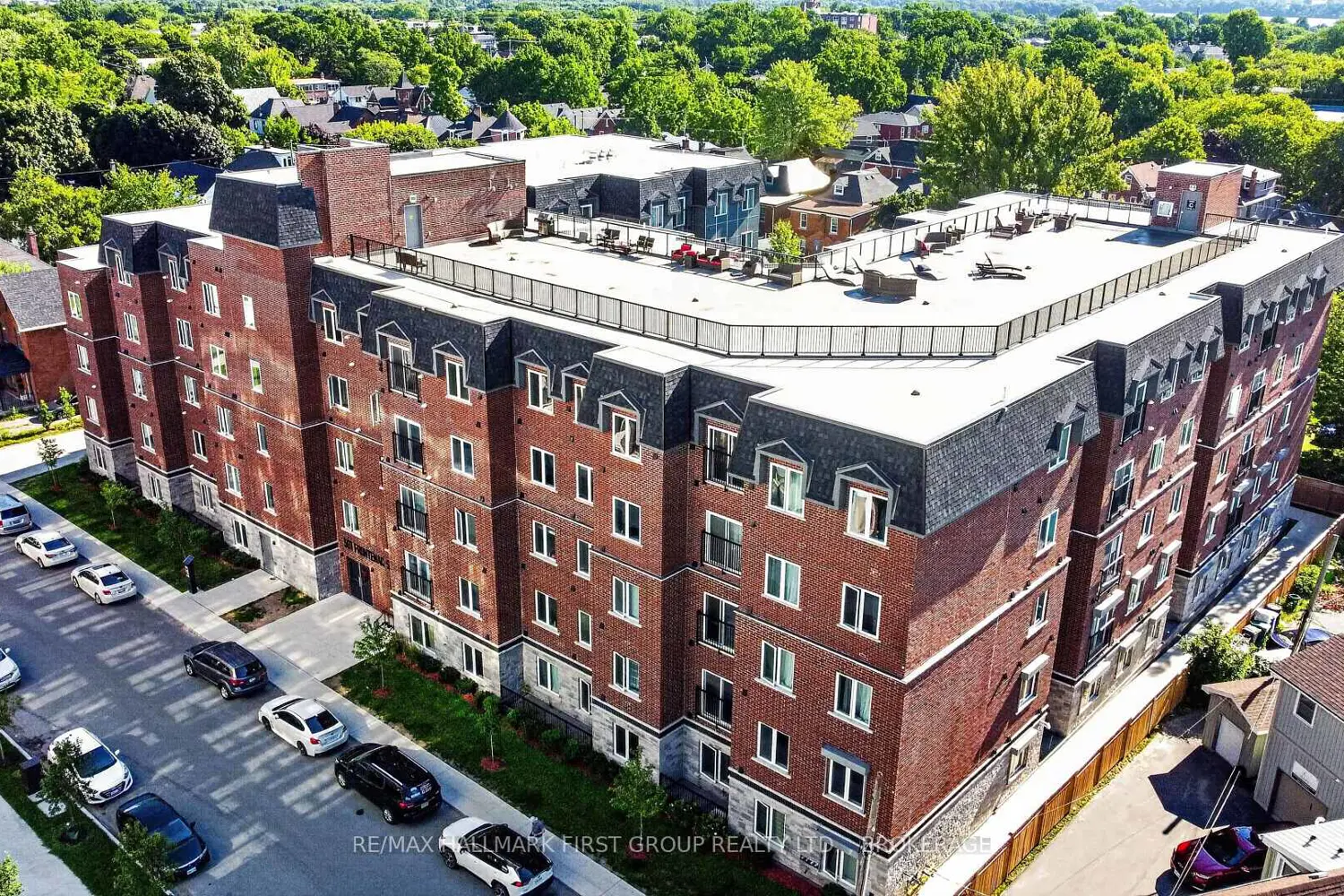 501 Frontenac Street 217