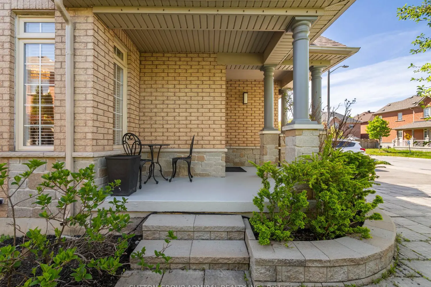 49 Loire Valley Avenue photo 2