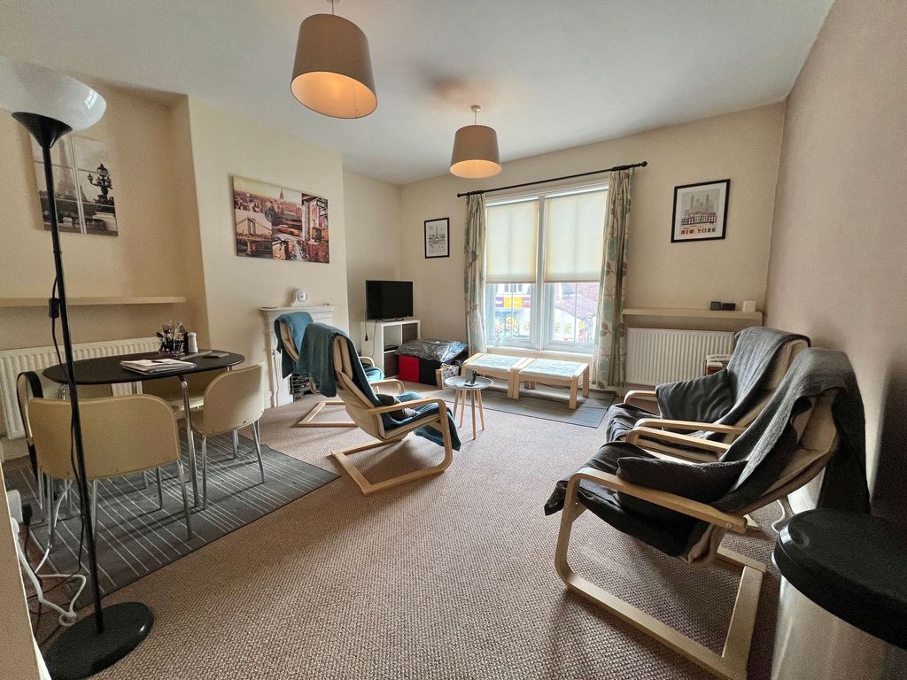 Additional image 15 of 2 bed flat for saleHarlaxton Road, Grantham NG31