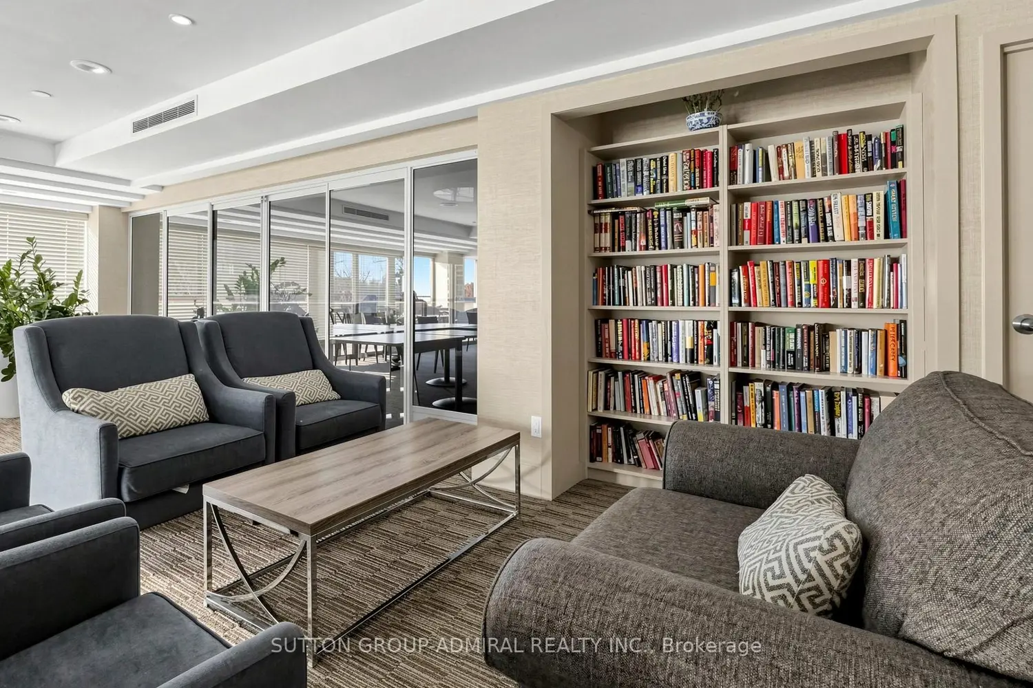 Additional image 11 of 30 Greenfield Avenue 610